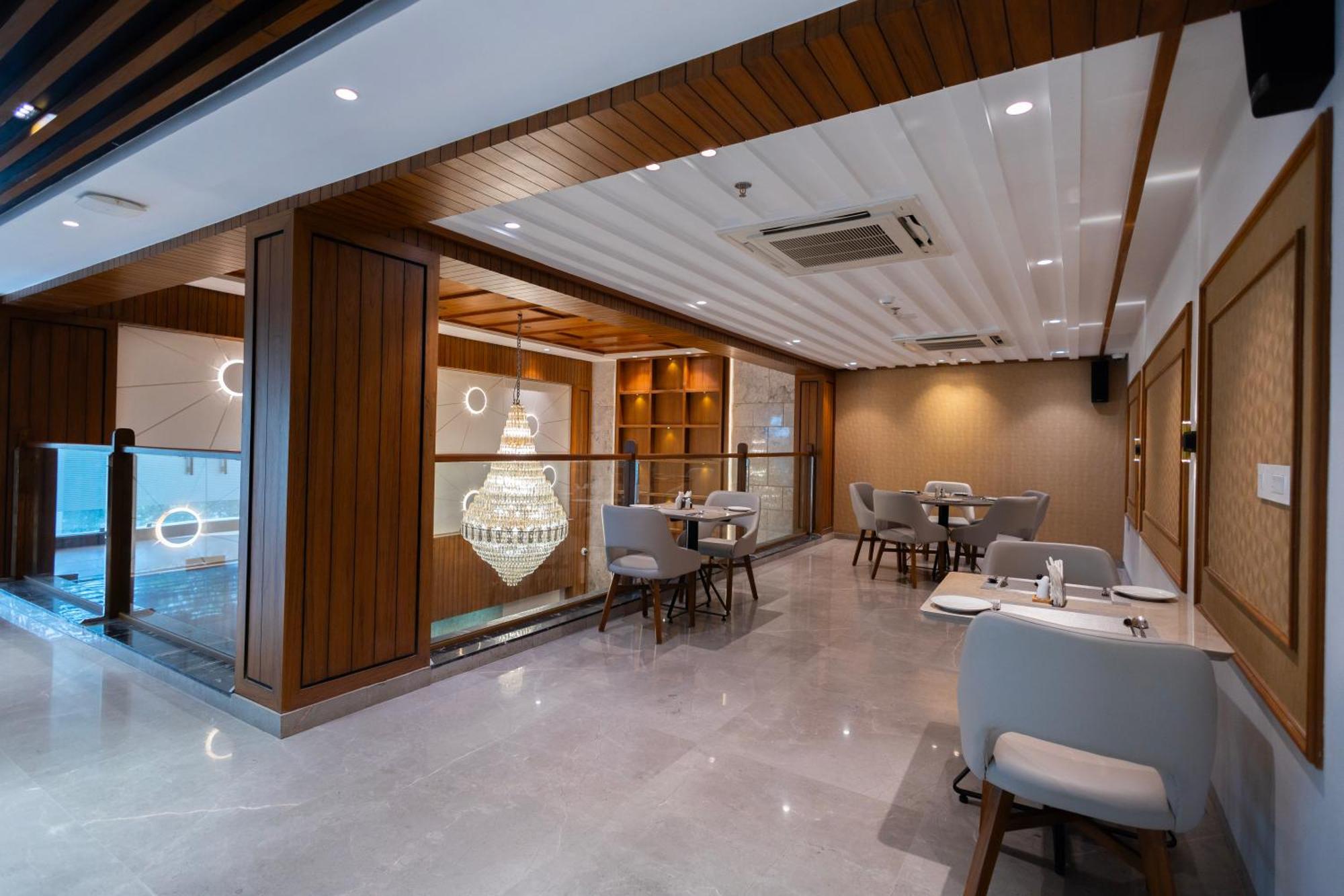 Ramada Encore By Wyndham Viramgam Экстерьер фото